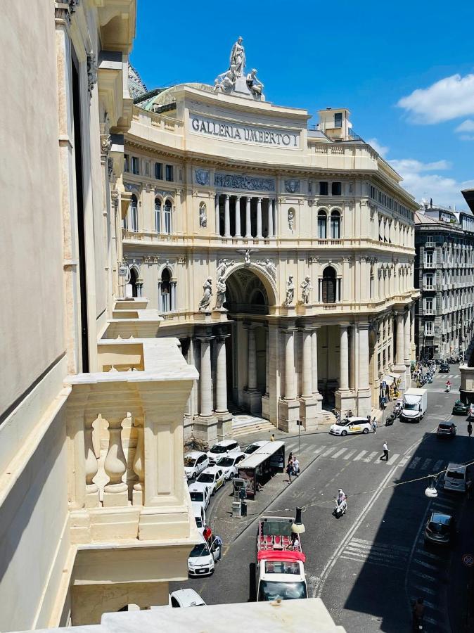 Appartamento Sul Teatro San Carlo Nápoles Exterior foto