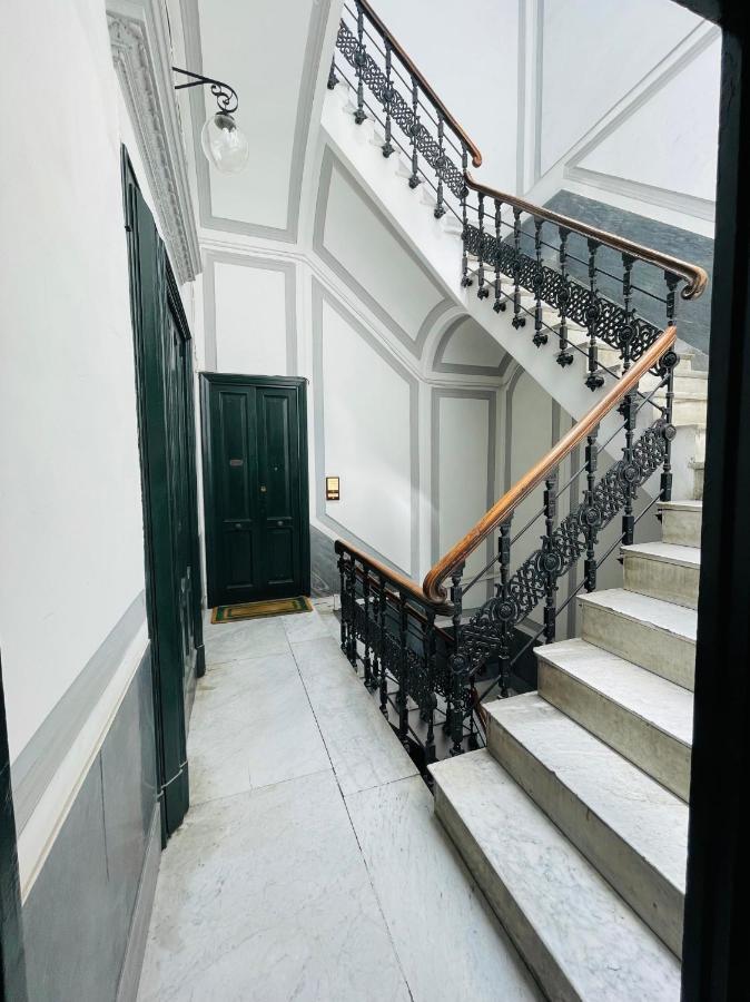 Appartamento Sul Teatro San Carlo Nápoles Exterior foto